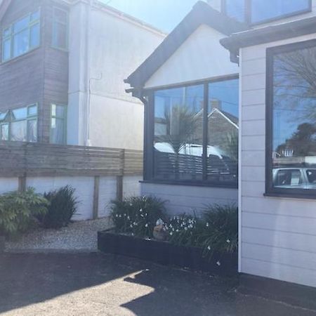 The Salt Box- Lovely Refurbished Annexe, Free Parking, Walk To Porth Beach. Saint Columb Minor Екстериор снимка