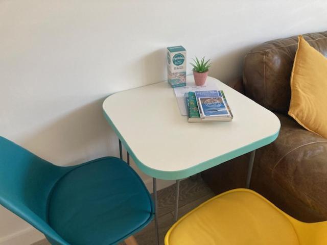The Salt Box- Lovely Refurbished Annexe, Free Parking, Walk To Porth Beach. Saint Columb Minor Екстериор снимка